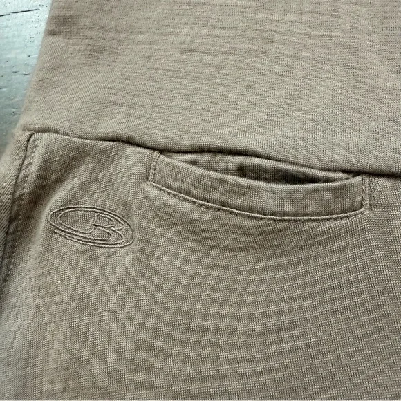 Icebreaker Skirt Sz Medium. Tan with Brown Floral Print - Picture 3 of 10